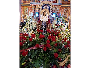 Presentación de recién nacidos a la Stma. Virgen en el Besamano