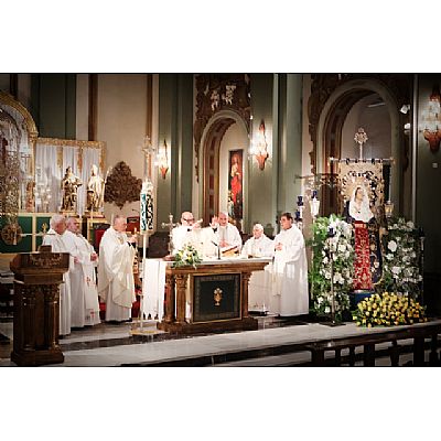Solemne Eucaristía por el XXV Aniversario de la Coronación Canónica de la Stma. Virgen del Primer Dolor - Foto 7
