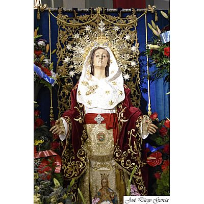 Besamano en honor a la Stma. Virgen del Primer Dolor - Foto 1