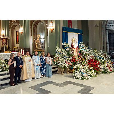 Besamano en honor a la Stma. Virgen del Primer Dolor - Foto 1
